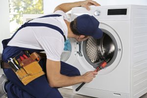 علت روشن نشدن ماشین لباسشویی چیست؟